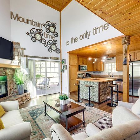 Remodeled Crestline Retreat Walk To Lake Gregory! Экстерьер фото