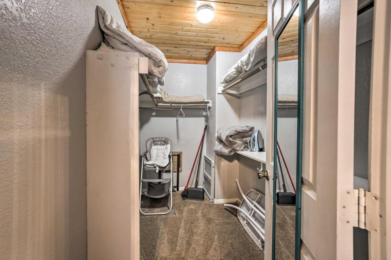 Remodeled Crestline Retreat Walk To Lake Gregory! Экстерьер фото