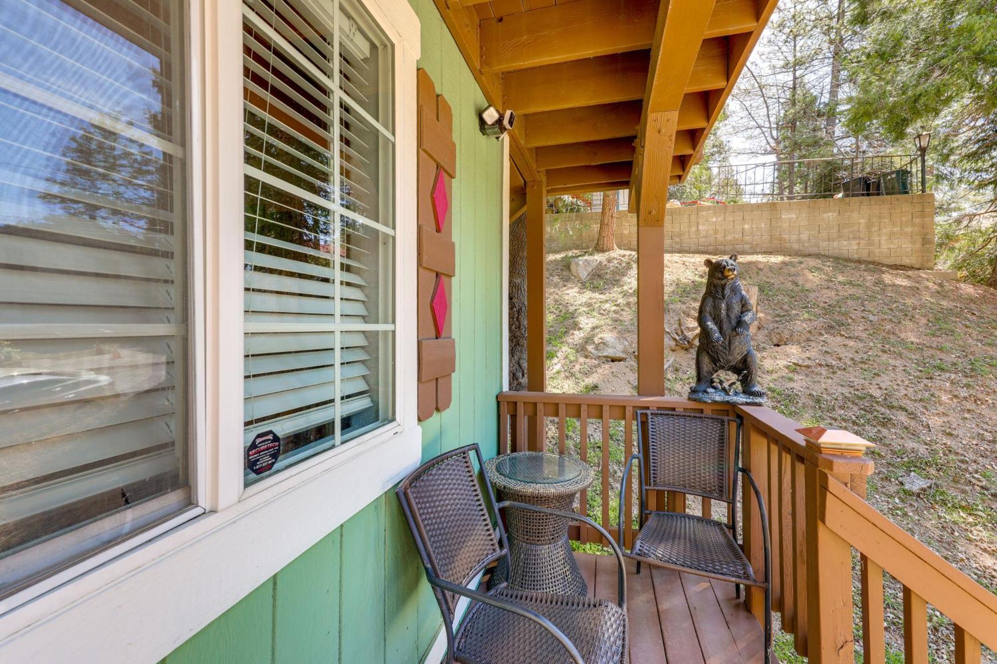 Remodeled Crestline Retreat Walk To Lake Gregory! Экстерьер фото