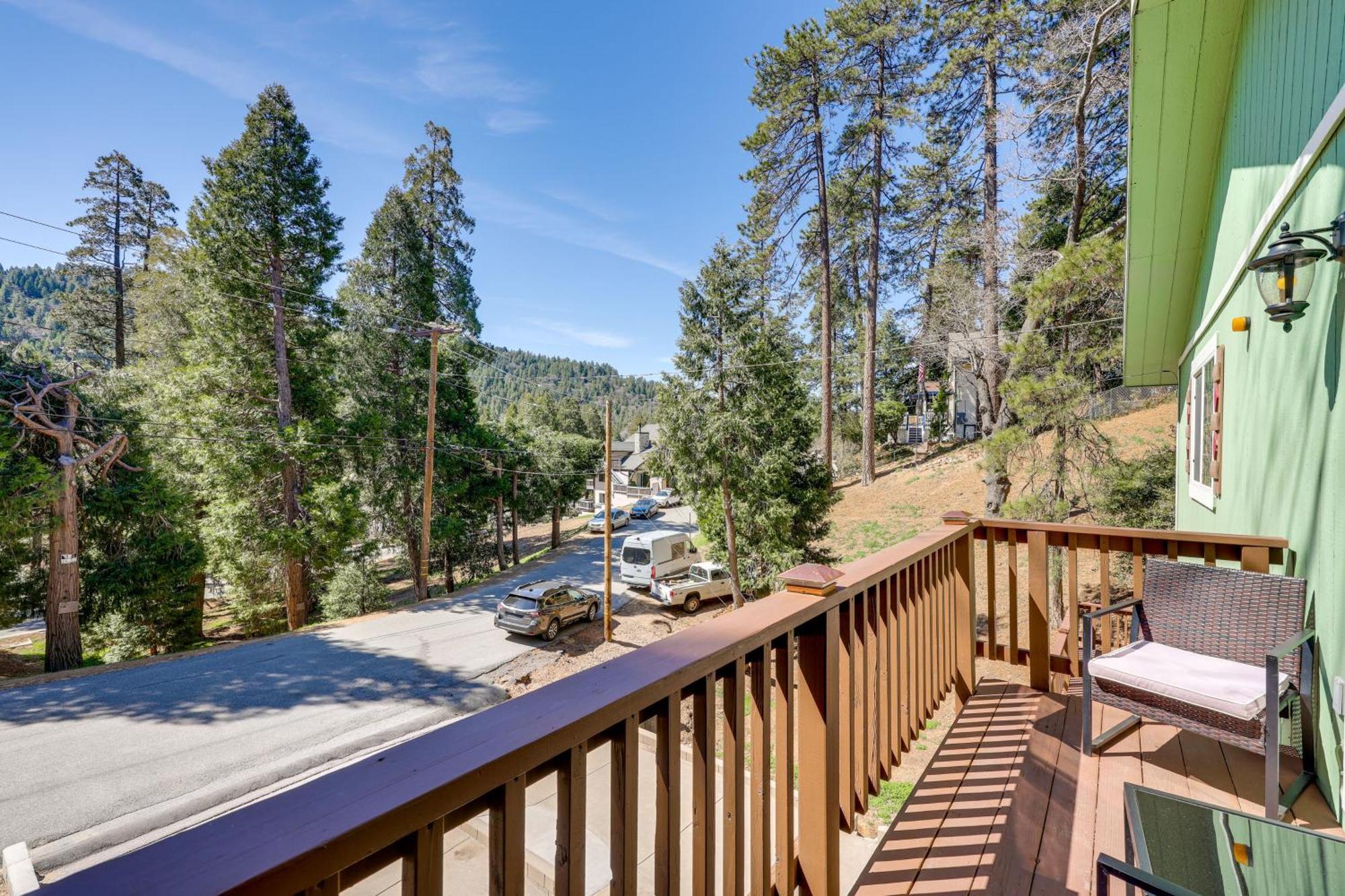 Remodeled Crestline Retreat Walk To Lake Gregory! Экстерьер фото